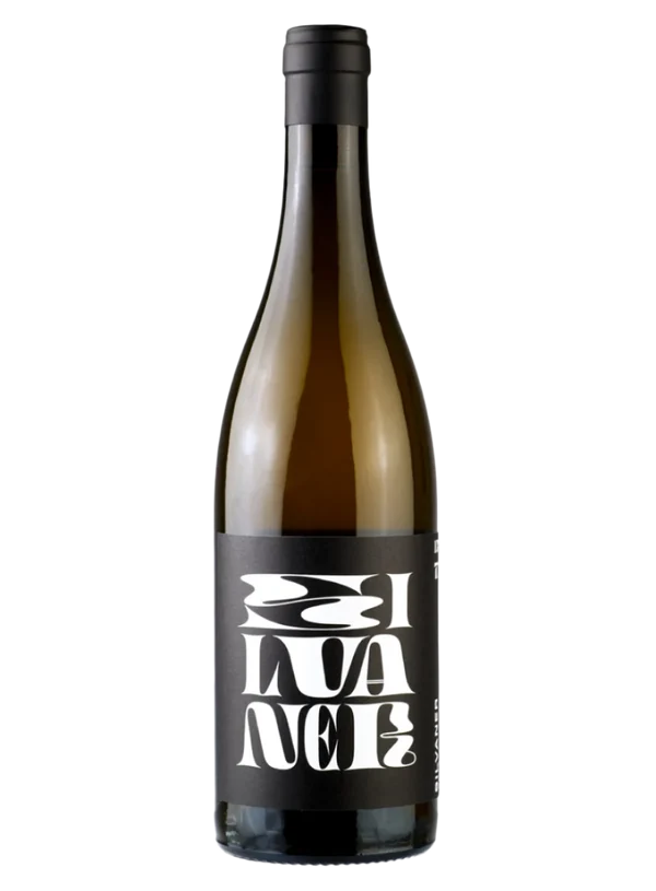 Bottle of Silvaner by Weingut Weigand